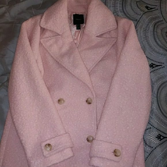 🌸Pink Coat 🌸 - Picture 3 of 11